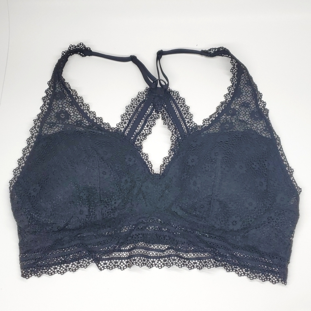 Victorias Secret Black Racerback Bralette M NWOT